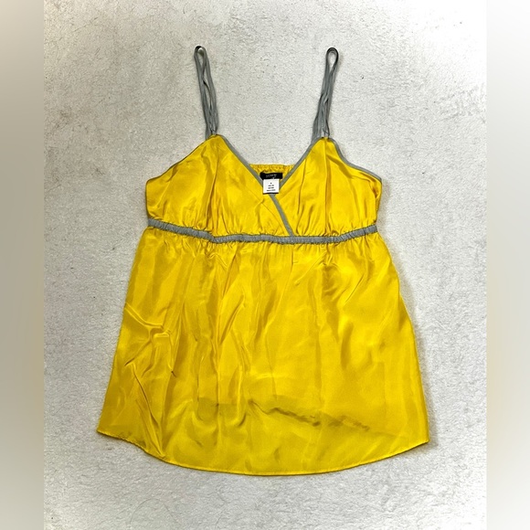 J. Crew NWT 100% Silk Yellow Babydoll Y2K Tank Top - Size 8 - Picture 2 of 9
